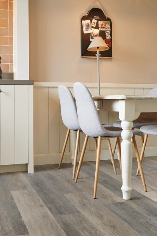 CoreTec Blackstone Oak 07 The Essentials 1200 Series CoreTec Blackstone Oak 07 The Essentials 1200 Series