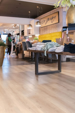 Viva Floors Eiken 6850