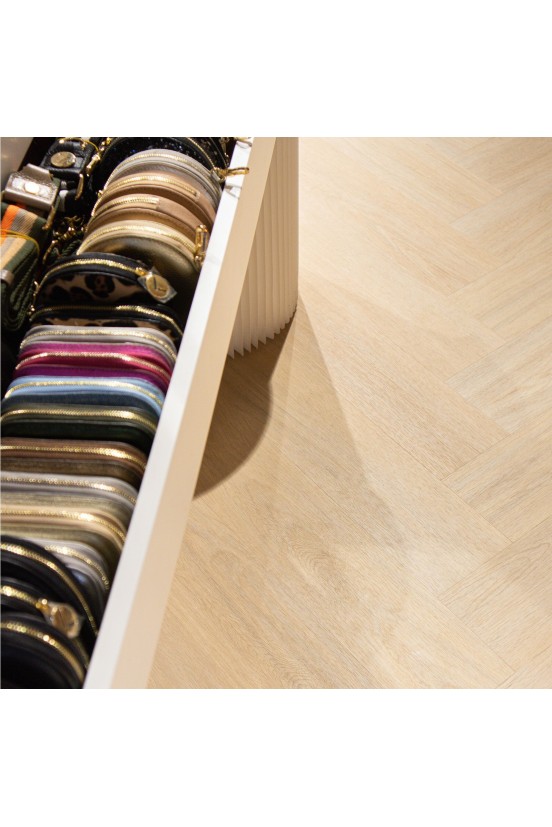 Viva Floors Walvisgraat 7810 Viva Floors Walvisgraat 7810