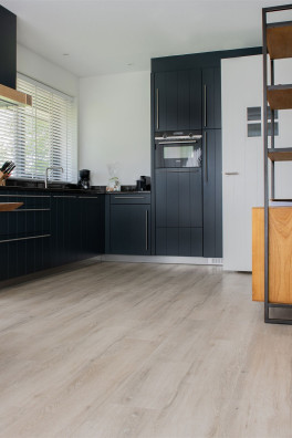 Viva Floors Rigid Click Eiken 8140