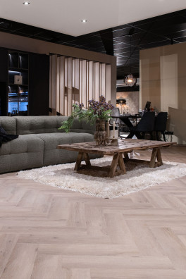 Viva Floors Rigid Click Visgraat 6810 Viva Floors Rigid Click Visgraat 6810