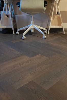 Viva Floors Visgraat 4530 Viva Floors Visgraat 4530