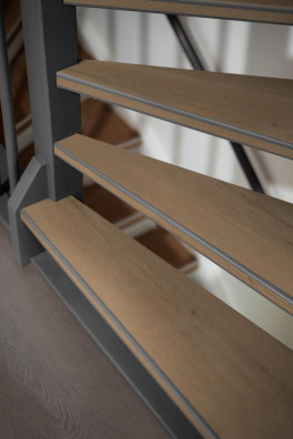 Traprenovatie set Ambiant Vivero Warm Oak