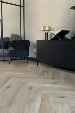 Callisto Visgraat 5201 (rigid click) Natural Oak Light Callisto Visgraat 5201 (rigid click) Natural Oak Light