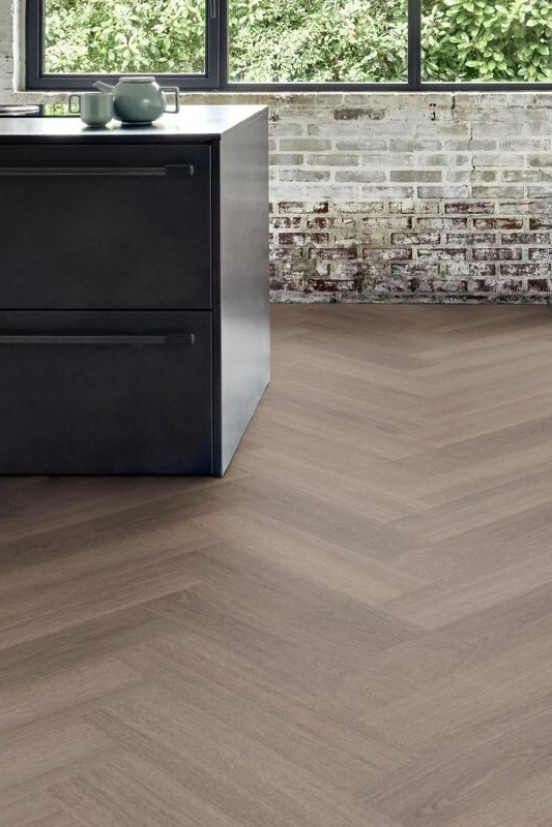 Roots Short Herringbone Glyde Oak 22877 Roots Short Herringbone Glyde Oak 22877