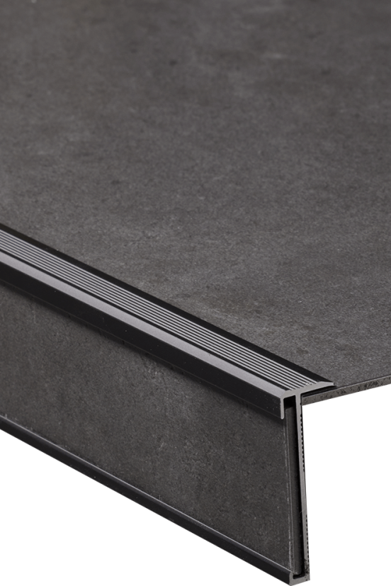 Co-pro trapprofielset pvc zwart 4x130cm Co-pro trapprofielset pvc zwart 4x130cm