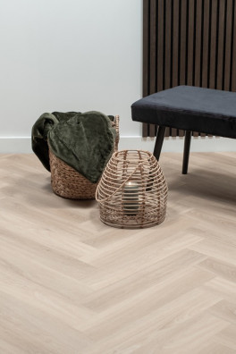 Floer Visgraat PVC – Puur Eiken FLR 3514 Floer Visgraat PVC – Puur Eiken FLR 3514