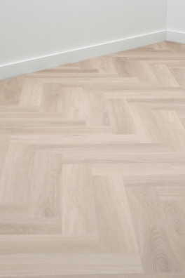 Floer Visgraat PVC – Puur Eiken FLR 3514 Floer Visgraat PVC – Puur Eiken FLR 3514