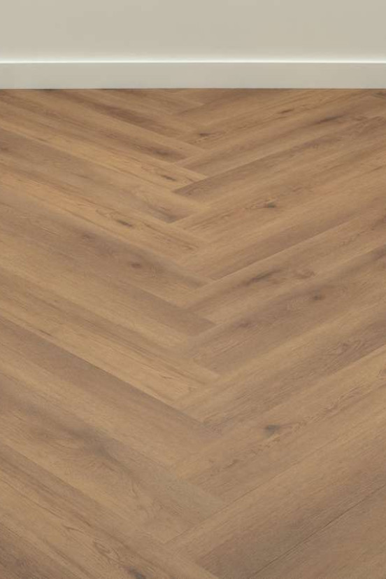 Floer Walvisgraat PVC – Narwal Nootbruin FLR 3523 Floer Walvisgraat PVC – Narwal Nootbruin FLR 3523