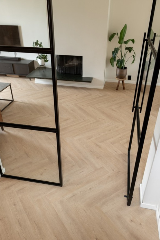Floer Walvisgraat PVC – Gaia Grijsbeige FLR 3527 Floer Walvisgraat PVC – Gaia Grijsbeige FLR 3527