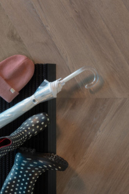 Douwes Dekker PVC klik hongaarse punt Spekkoek Douwes Dekker PVC klik hongaarse punt Spekkoek